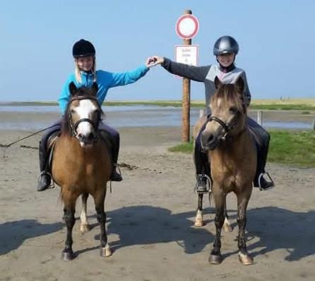 Ghana rechts 210 01 07