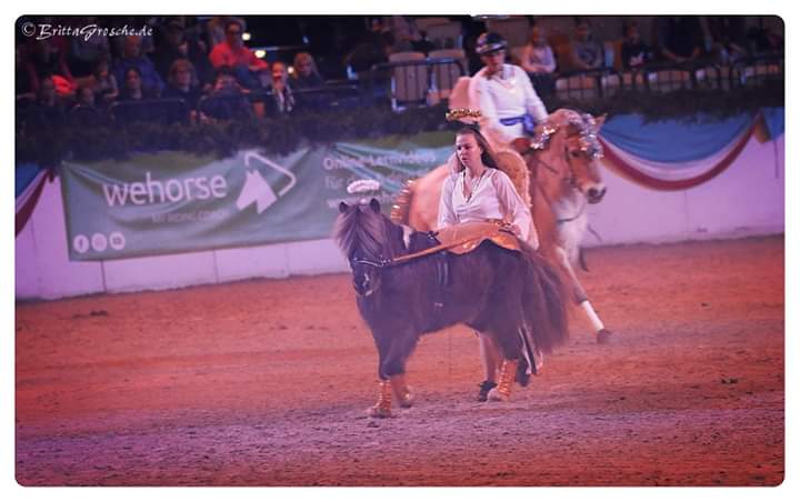 its showtime 2020-04